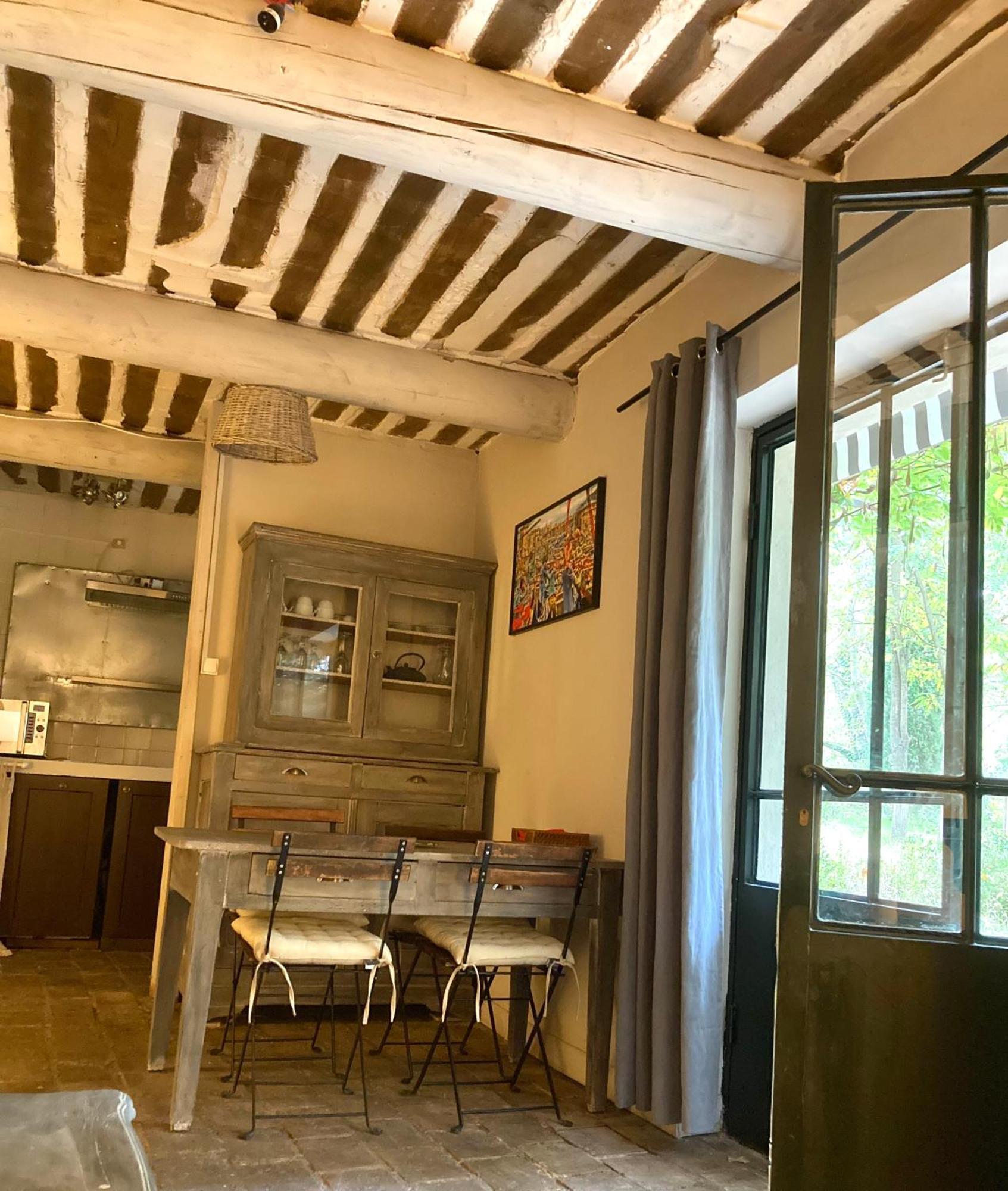 Bed and Breakfast Campagne Baudeloup LʼIsle-sur-la-Sorgue Exterior foto