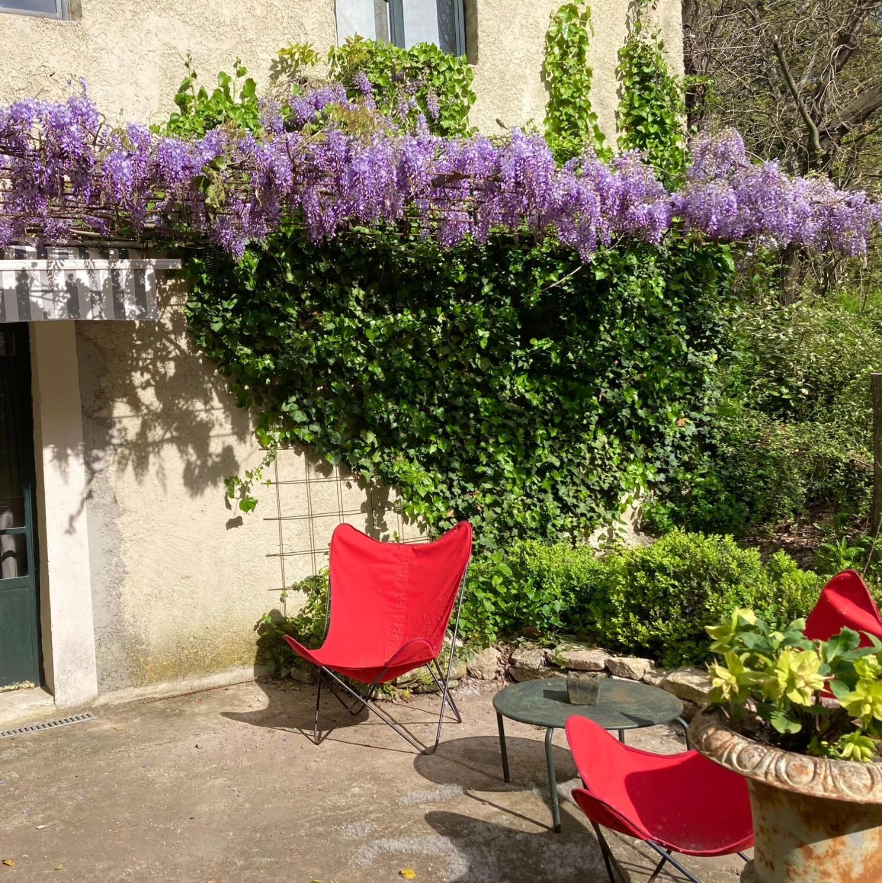 Bed and Breakfast Campagne Baudeloup LʼIsle-sur-la-Sorgue Exterior foto