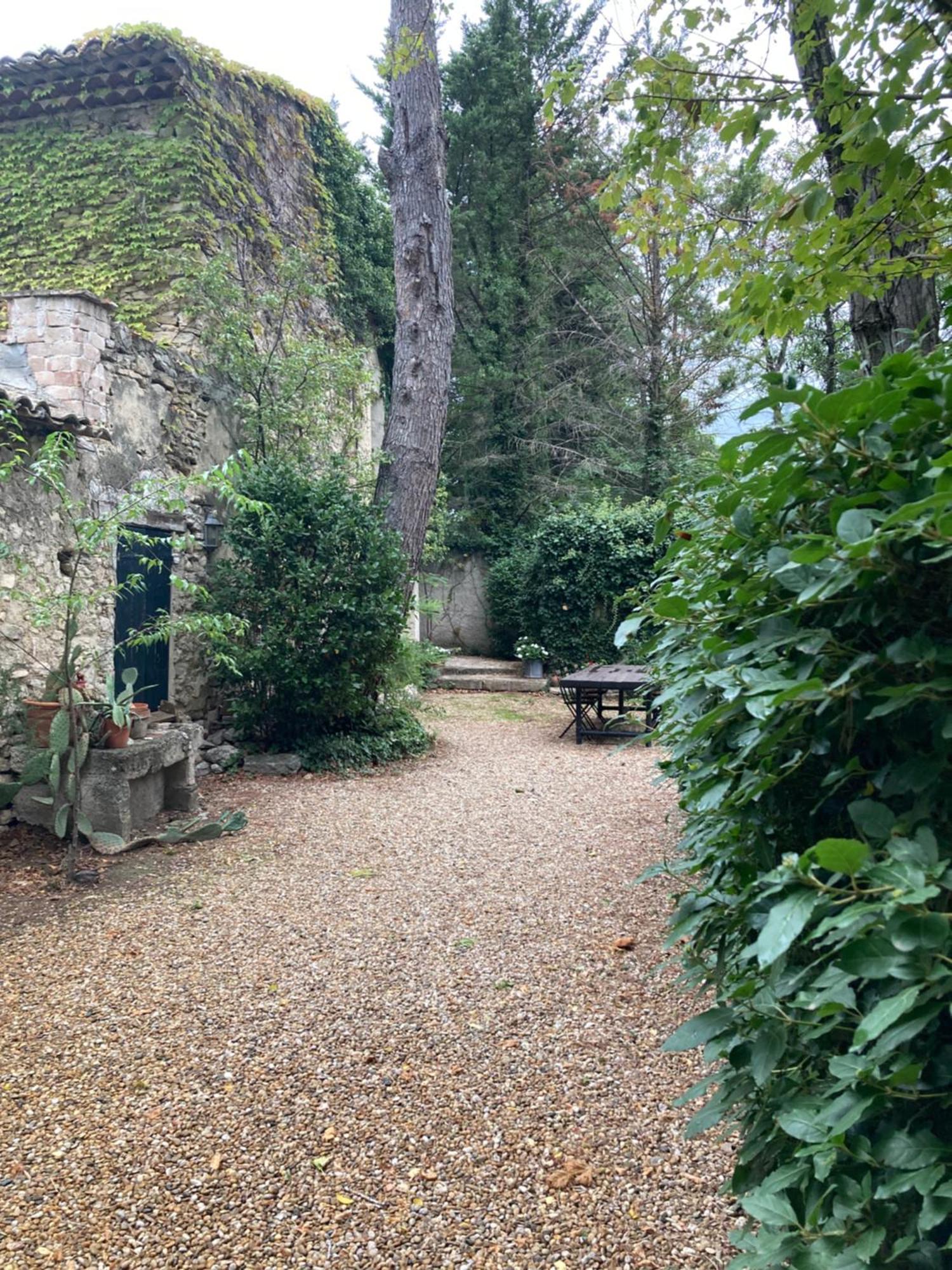 Bed and Breakfast Campagne Baudeloup LʼIsle-sur-la-Sorgue Exterior foto