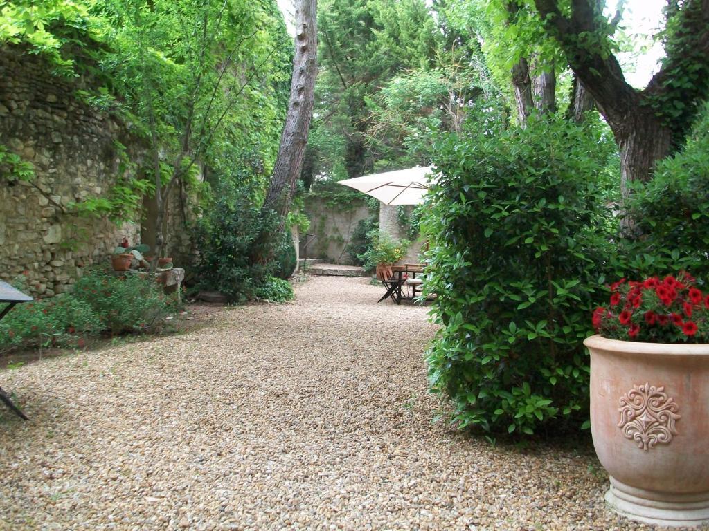Bed and Breakfast Campagne Baudeloup LʼIsle-sur-la-Sorgue Exterior foto